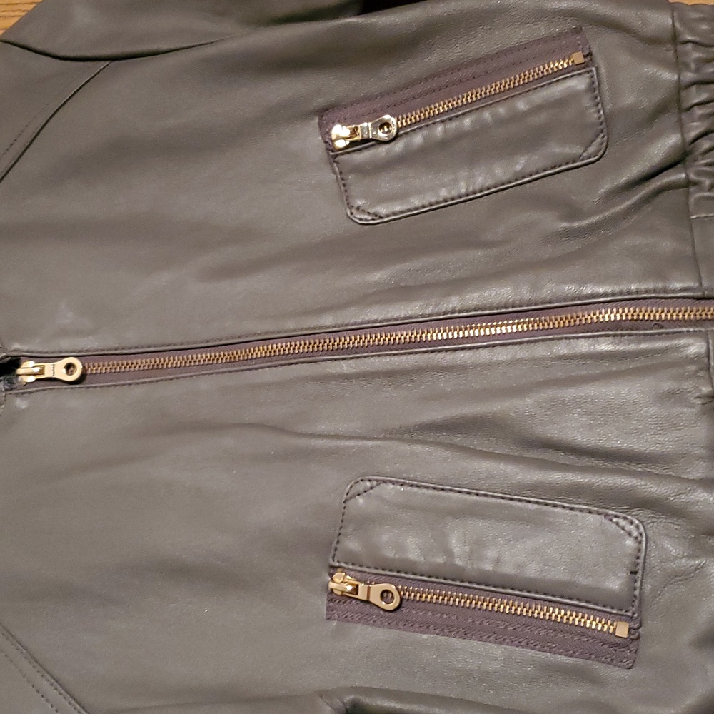 Jacket - Picture 2 of 7